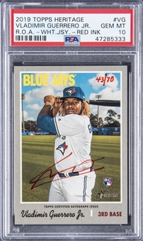 2019 Topps Heritage Real One Auto. (White Jersey) Red Ink #VG Vladimir Guerrero Jr. Signed Rookie Card (#43/70) - PSA GEM MT 10